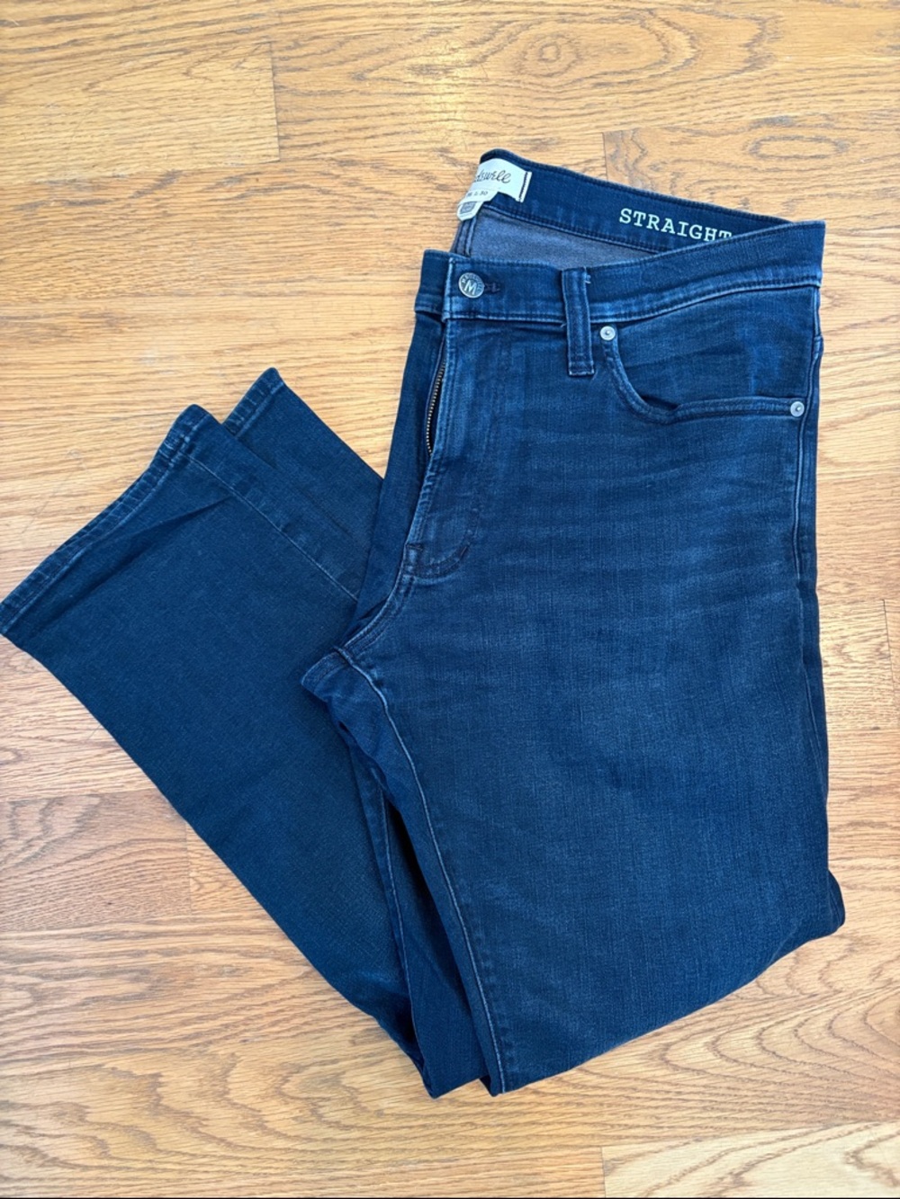 Madewell Men’s Straight Jeans in Paxton Dark Wash